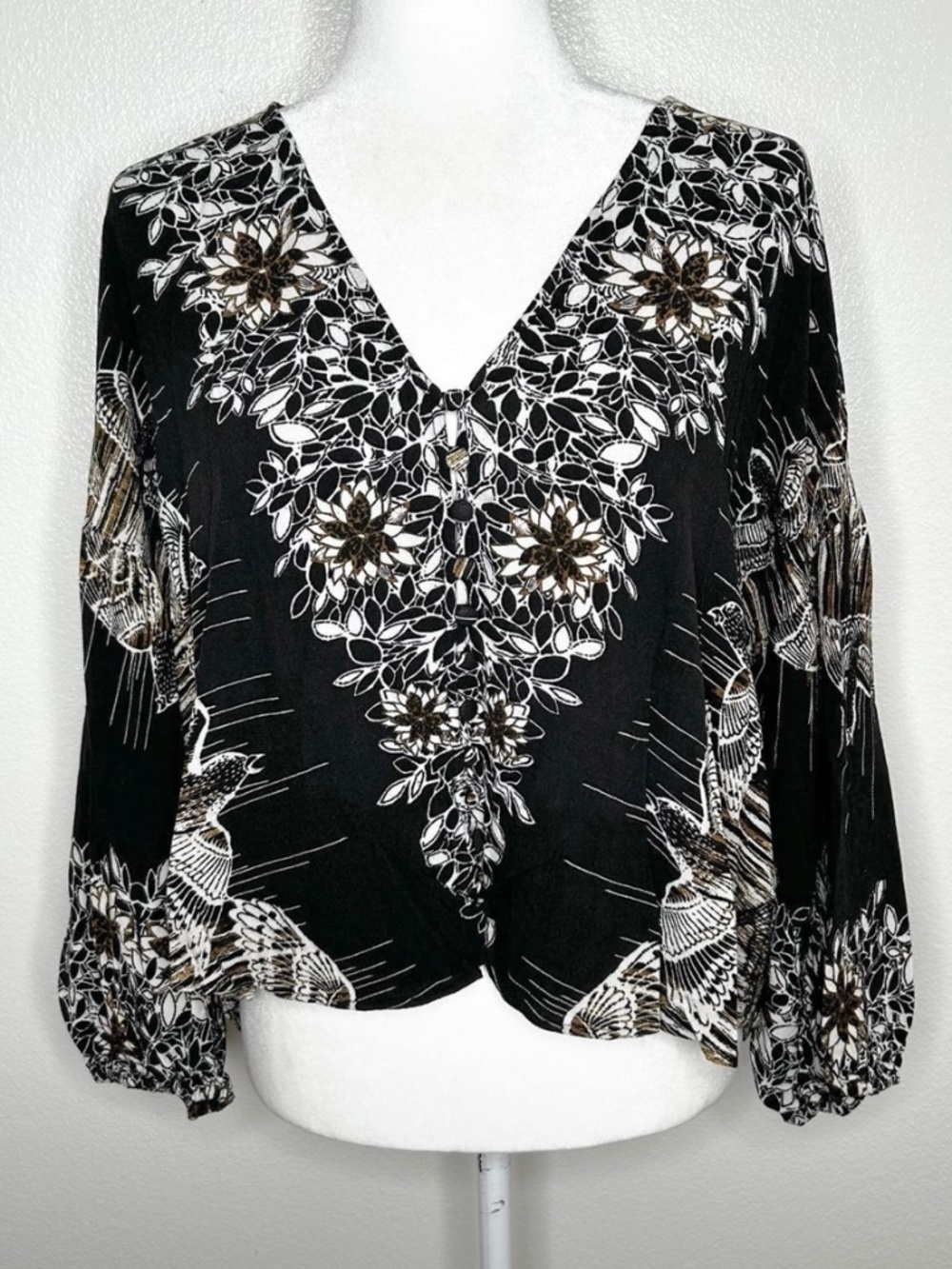 Free People Womens Black & White Floral Button-Up Boho Long Sleeve Top Size XS/S